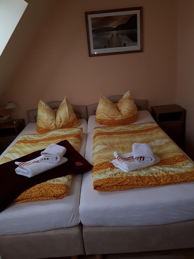 Zum Faesschen Hotel Raben Steinfeld